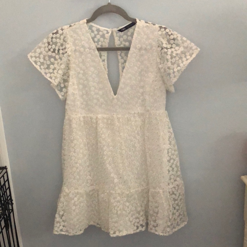 White daisy Zara romper